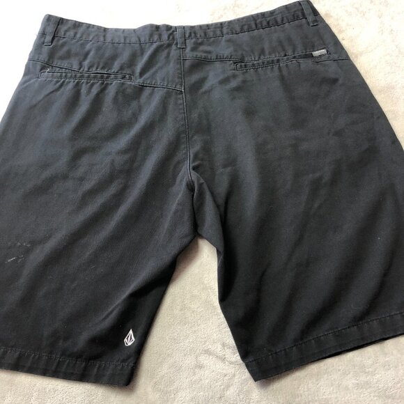 Volcom Bermuda Shorts Grey, Black Set of 2 - Picture 10 of 15